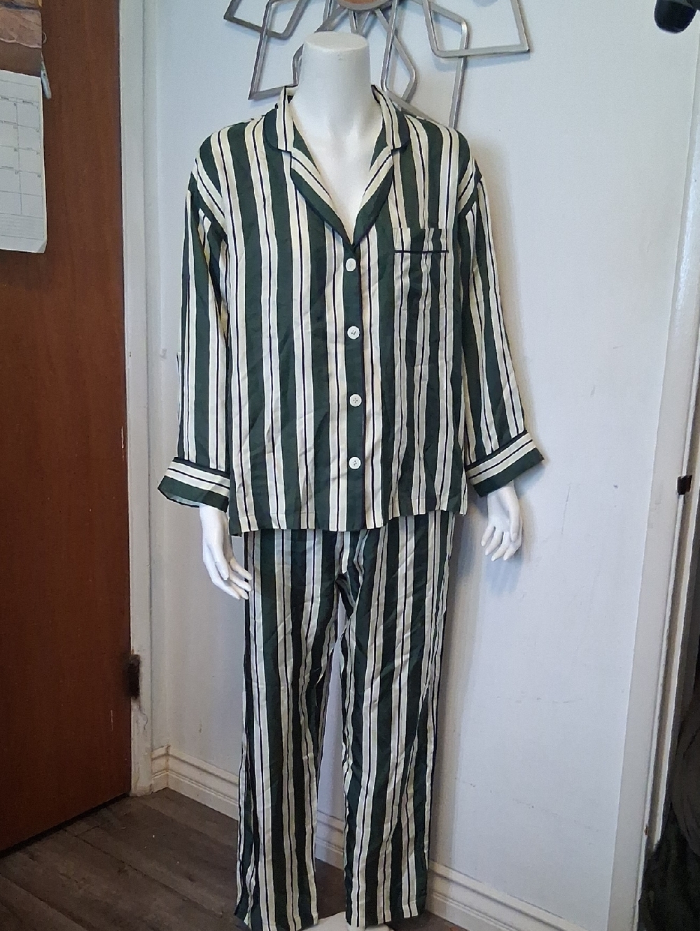 Sleepy Jones Green and White Vertical Stripe Womens Pajama Set. 100% Silk
